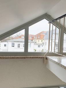Eckfenster mit Dachschräge